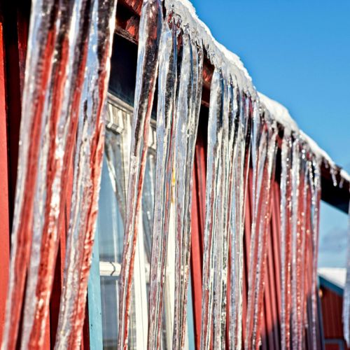 Eiszapfen in Å