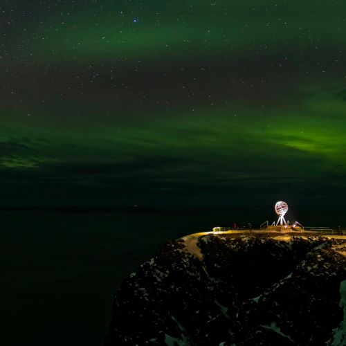 Nordlichter (Aurora Borealis) über dem Nordkap(p)