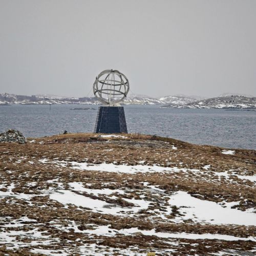 Polarkreisüberquerung 66° 31' 51,432' N